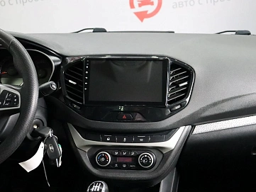 Lada (ВАЗ) , 2018г., передний привод, механика