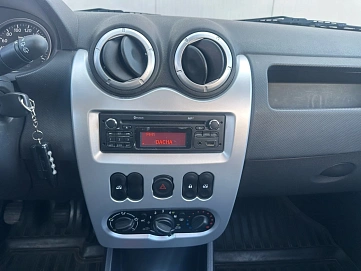 Renault Sandero, 2013г, передний привод, механика