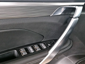 Geely Atlas Pro, 2024г, передний привод, автомат