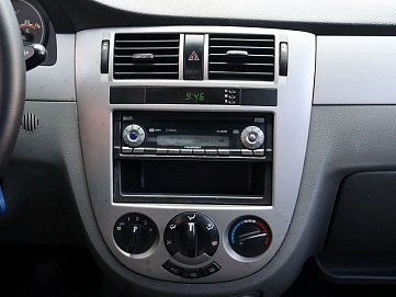 Chevrolet Lacetti, 2006г, передний привод, механика
