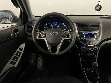 Hyundai Solaris, 2016г, передний привод, механика
