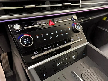 Hyundai Santa Fe, 2024г, передний привод, автомат