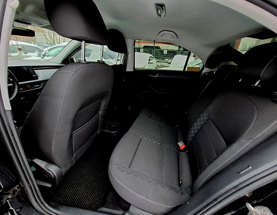 Skoda Rapid, 2021г., передний привод, автомат