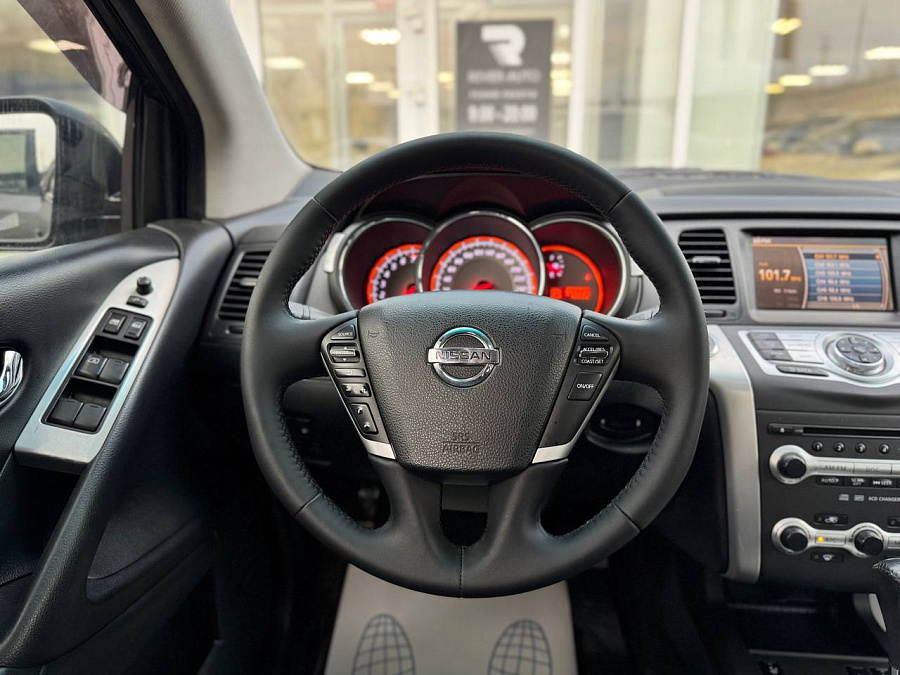 Nissan Murano, 2010г., полный привод, вариатор