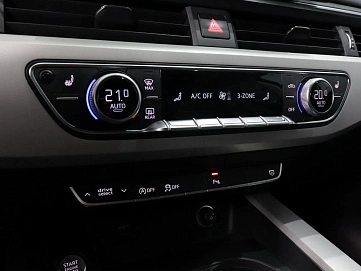 Audi A4, 2021г., передний привод, робот