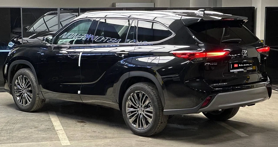 Toyota Highlander, 2026г., полный привод, автомат