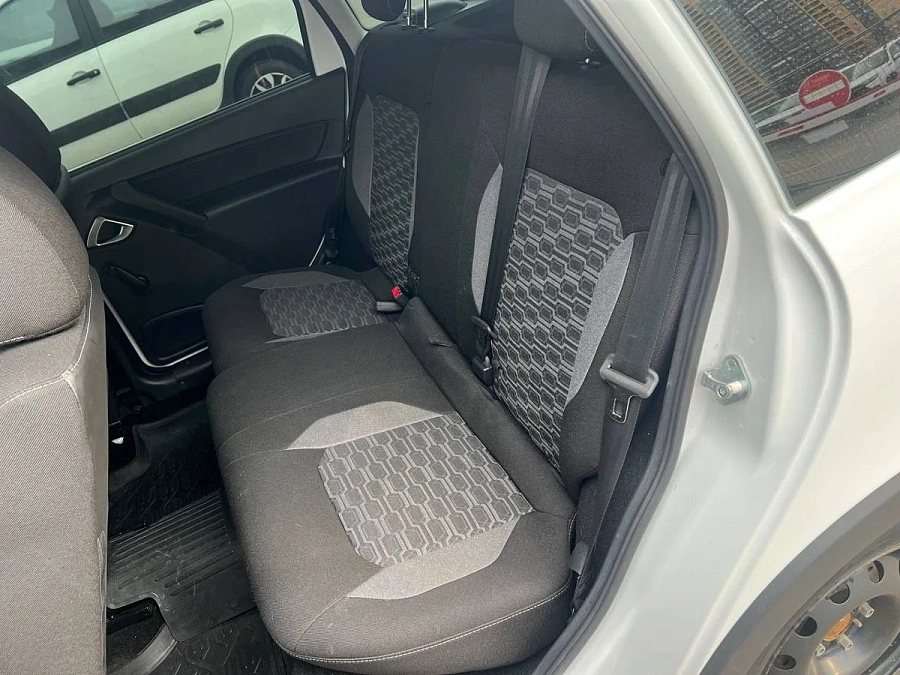 Lada (ВАЗ) Granta, 2023г., передний привод, механика