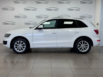 Audi Q5, 2010г, передний привод, автомат