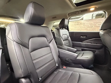 Nissan Pathfinder, 2025г, полный привод, автомат