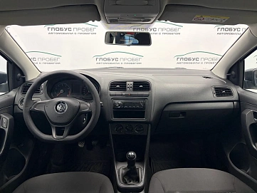 Volkswagen Polo, 2020г., передний привод, механика