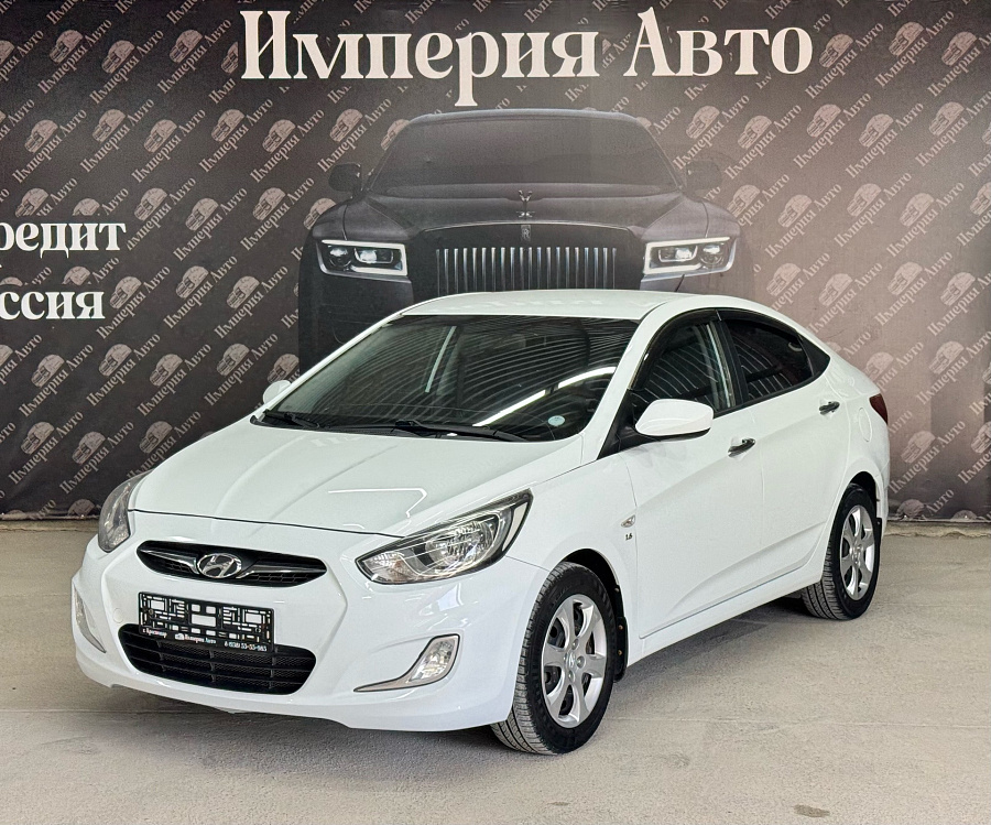 Hyundai Solaris, 2013г., передний привод, автомат