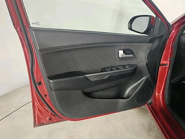 Kia Rio, 2015г, передний привод, механика