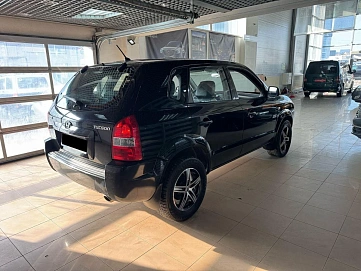 Hyundai Tucson, 2008г, передний привод, механика