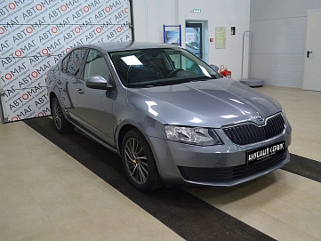 Skoda Octavia, 2013г, передний привод, робот