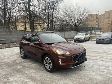 Ford Escape, 2021г, передний привод, автомат