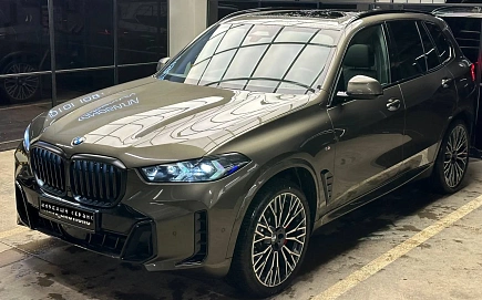 BMW X5, 2025г, полный привод, автомат