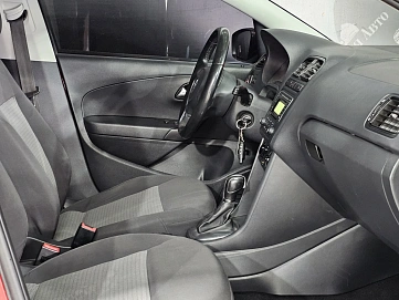 Volkswagen Polo, 2014г, передний привод, автомат