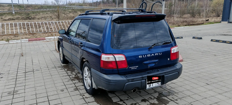 Subaru Forester, 2000г., полный привод, механика