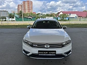 Volkswagen Passat, 2019г., полный привод, робот