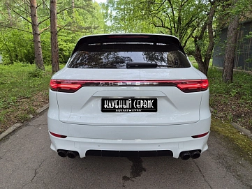 Porsche Cayenne, 2018г, полный привод, автомат