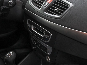 Renault Megane, 2014г, передний привод, механика