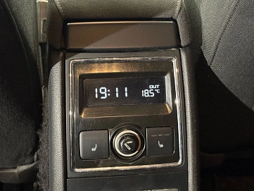 Skoda Superb, 2013г, передний привод, робот