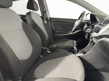 Hyundai Solaris, 2011г, передний привод, механика