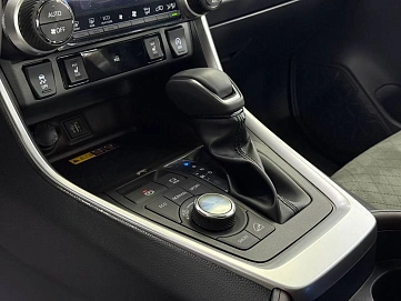 Toyota RAV4, 2025г, полный привод, вариатор