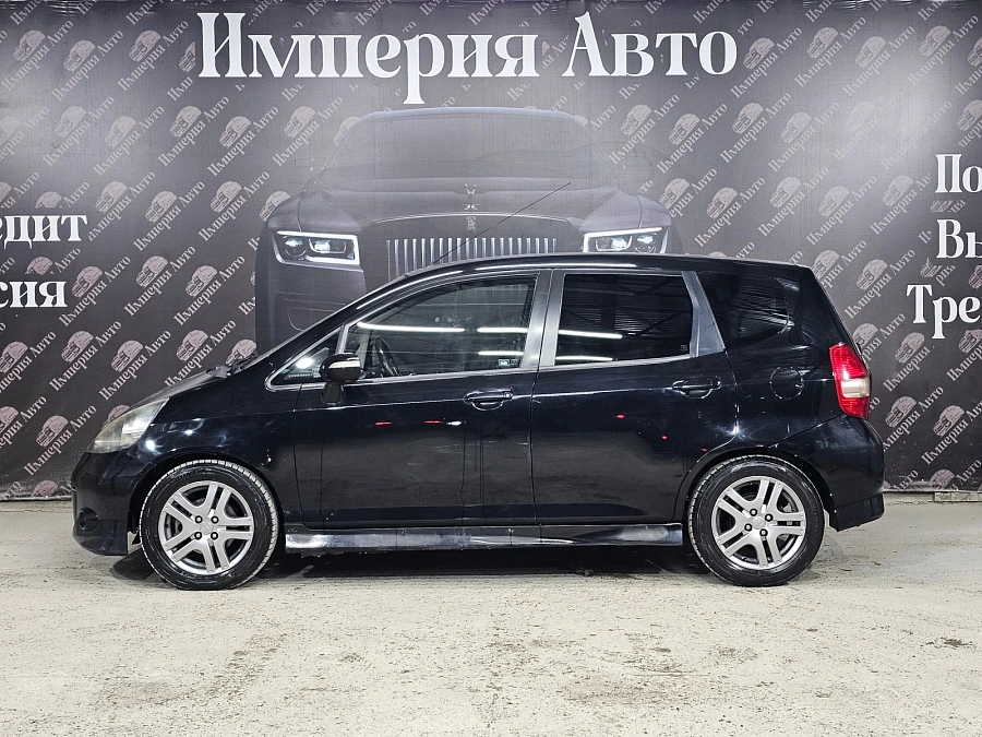 Honda Jazz, 2007г., передний привод, вариатор