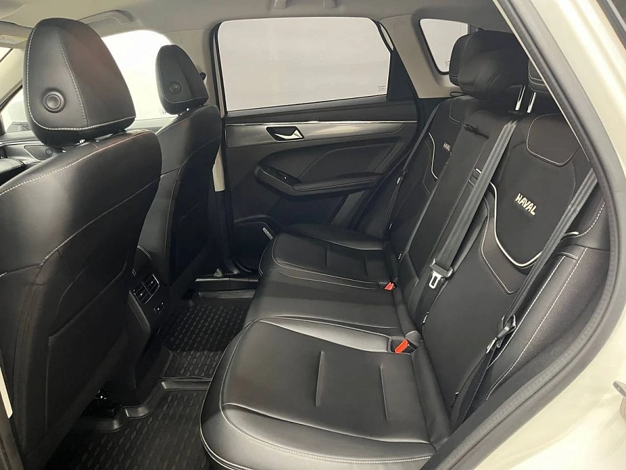 Haval Jolion, 2023г., передний привод, робот