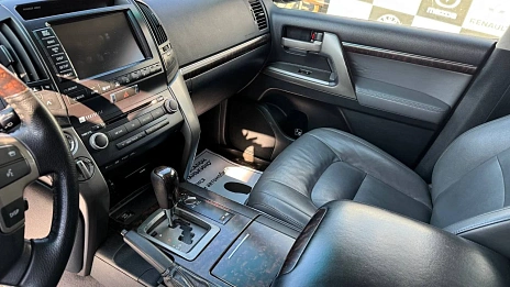 Toyota Land Cruiser, 2010г, полный привод, автомат