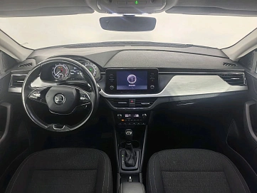 Skoda Rapid, 2021г, передний привод, робот