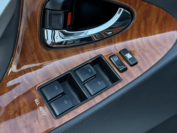 Toyota Camry, 2010г, передний привод, автомат