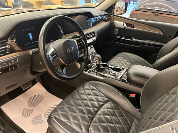 Kia , 2021г., полный привод, автомат