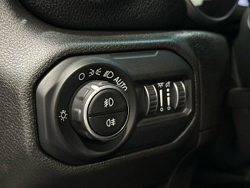 Jeep Wrangler, 2019г, полный привод, автомат