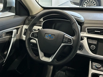 Geely Atlas, 2021г, передний привод, автомат