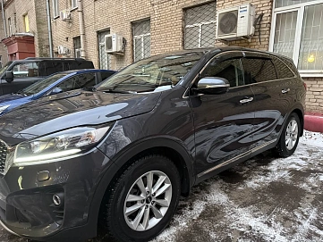Kia Sorento, 2019г, передний привод, автомат