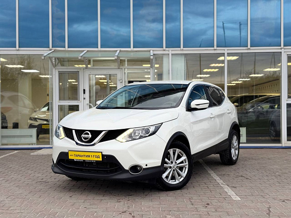 Nissan Qashqai, 2016г., передний привод, вариатор