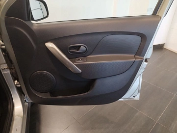 Renault Logan, 2020г, передний привод, механика