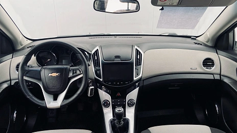 Chevrolet Cruze, 2014г, передний привод, механика