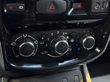 Nissan Terrano, 2015г, передний привод, механика