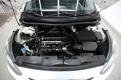Hyundai Solaris, 2013г, передний привод, механика