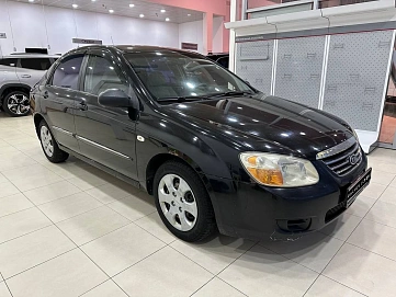 Kia Cerato, 2007г, передний привод, механика
