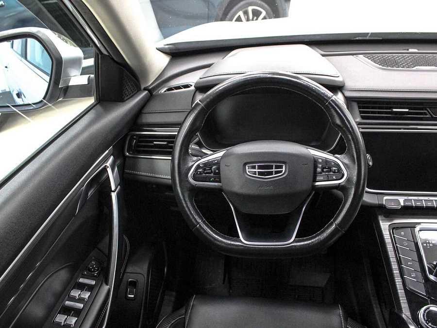 Geely Atlas Pro, 2022г., полный привод, робот