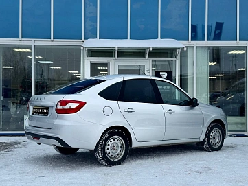 Lada (ВАЗ) Granta, 2024г, передний привод, механика