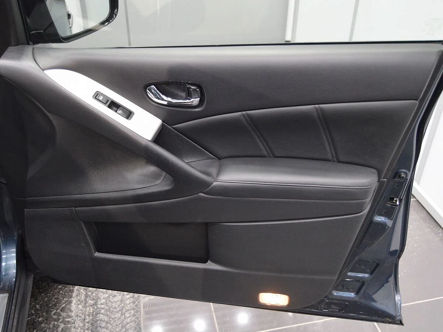 Nissan Murano, 2015г., полный привод, вариатор