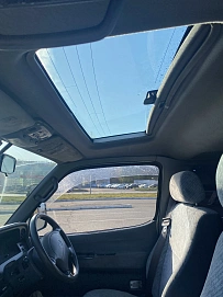 Toyota HiAce, 1996г, полный привод, автомат