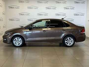 Volkswagen Polo, 2017г, передний привод, автомат