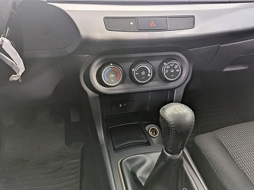 Mitsubishi Lancer, 2011г, передний привод, механика