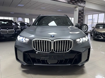 BMW X5, 2023г, полный привод, автомат
